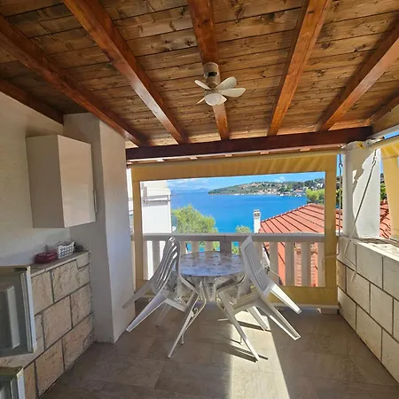 Apartment Marinero Lumbarda