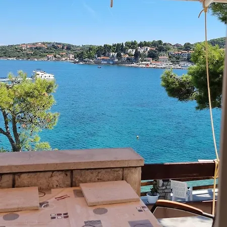 Marinero Apartman Lumbarda